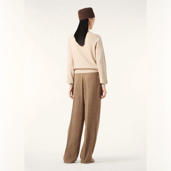 Loro Piana Women's Fine Cashmere Cardigan - Picture 3 of 15